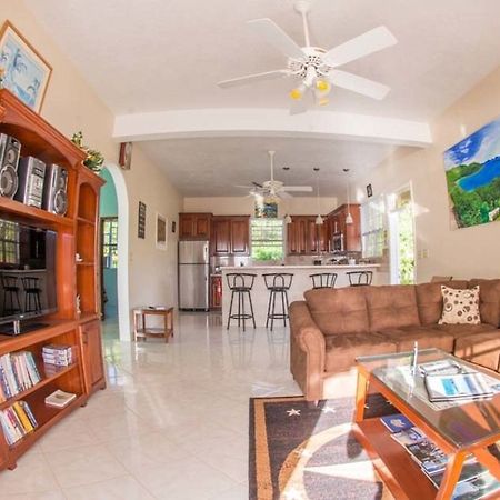 Ocean View Villa فريش ووتر بوند المظهر الخارجي الصورة